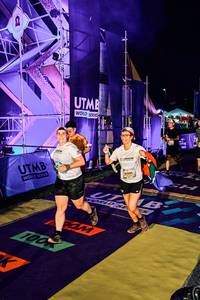 BIB: 
                            <button type="button" onclick="openModal(25250513)" class="btn btn-primary btn-sm float-right btn-popup" data-toggle="modal" data-target=".modal-high-quality">
                        <i class="fas fa-shopping-cart"></i> Add to Cart
                    </button>
                                            <button type="button" onclick="isThisMe(25250513, true)" class="btn btn-success btn-sm float-right btn-popup btn-isme hidden" data-toggle="tooltip" data-placement="bottom" title="นี่คือรูปของคุณใช่ไหม คลิกที่นี่เพื่อเอาเข้าอัลบั้ม">
                        <i class="fas fa-plus"></i> Add to album
                    </button>
                    <button type="button" onclick="isThisMe(25250513, false)" class="btn btn-warning btn-sm float-right btn-popup btn-isnotme hidden">
                        <i class="fas fa-ban"></i> Remove from album
                    </button>